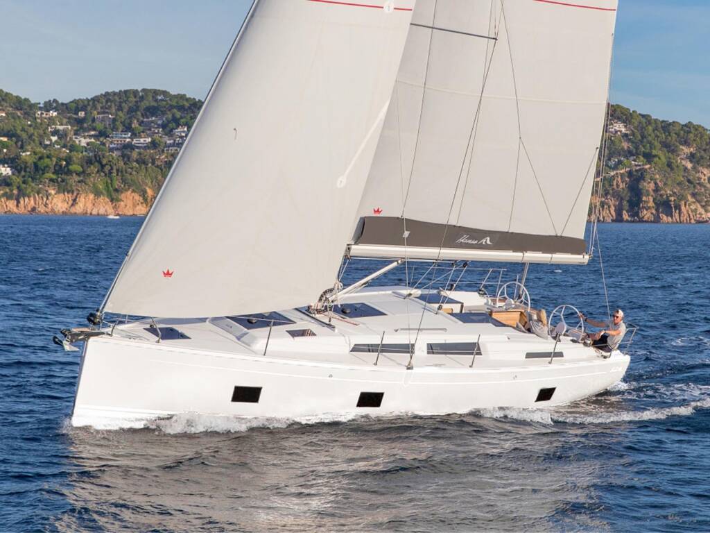 Sailing yacht Hanse 418 Anyma