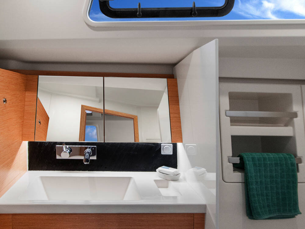 Sailing yacht Hanse 418 Quintessence
