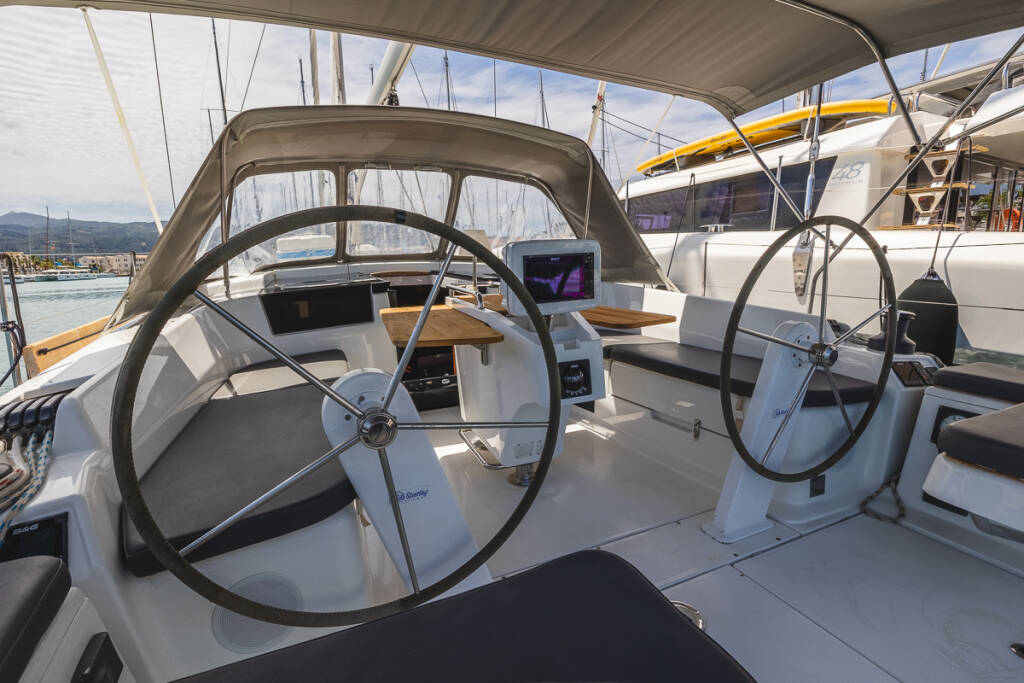 Segelyachten Hanse 418 Dafne