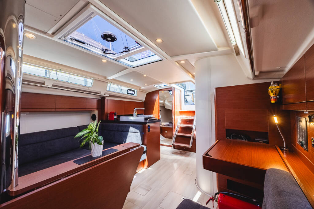 Segelyachten Hanse 418 Dafne