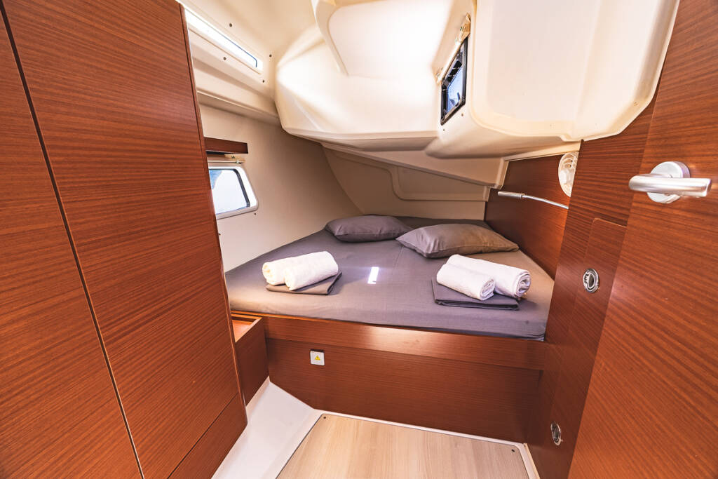 Segelyachten Hanse 418 Dafne