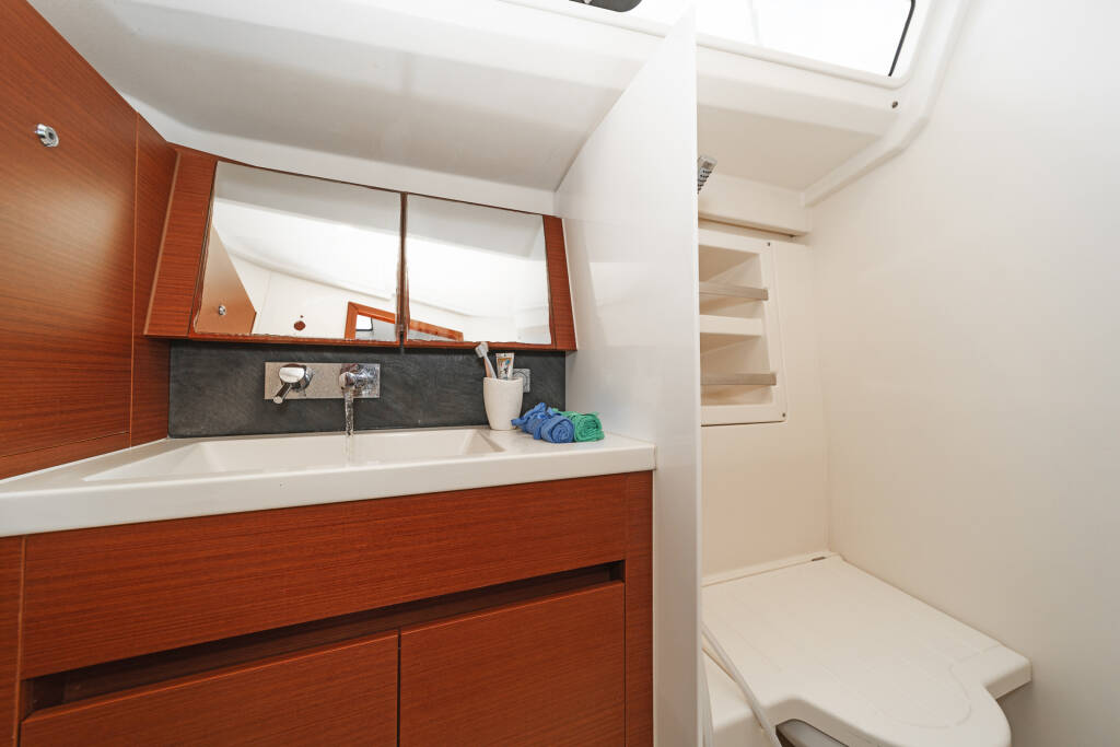 Segelyachten Hanse 418 Azur