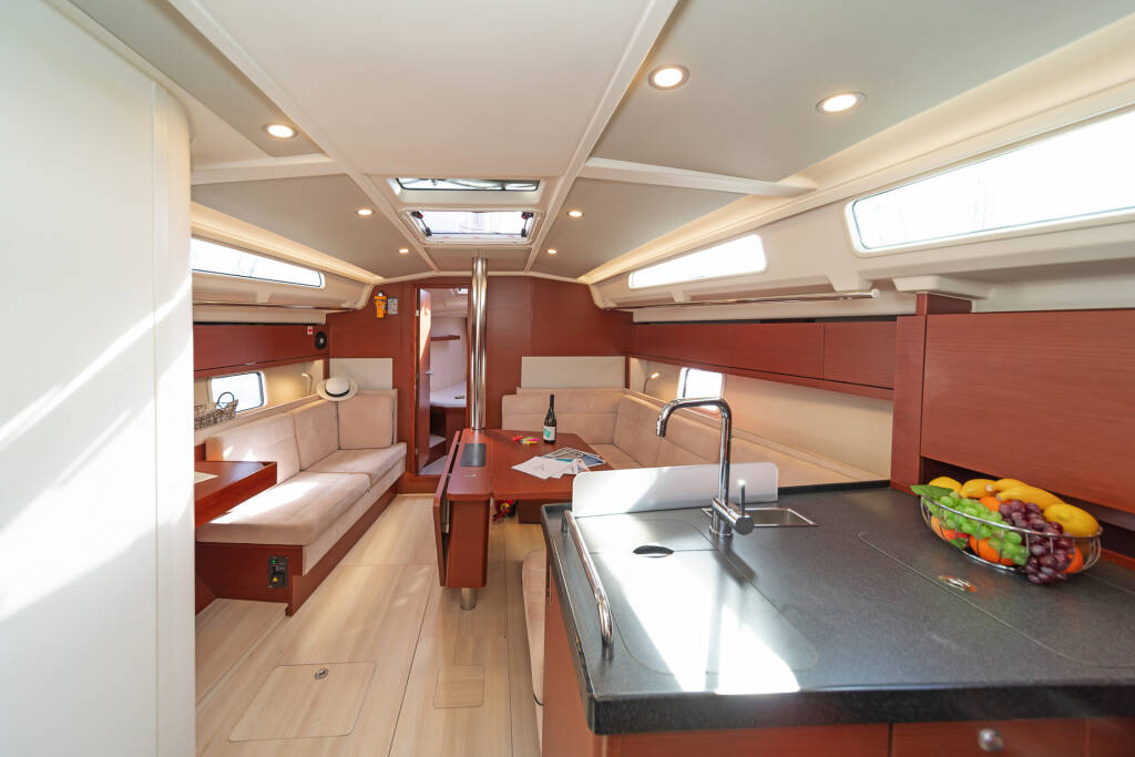 Segelyachten Hanse 418 Azur