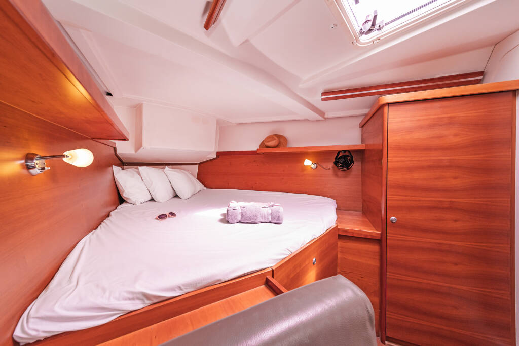 Sailing yacht Hanse 430 Tria S
