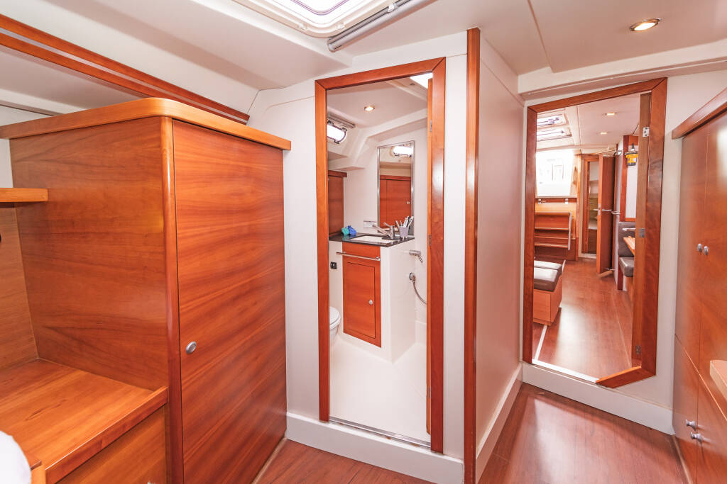 Sailing yacht Hanse 430 Tria S