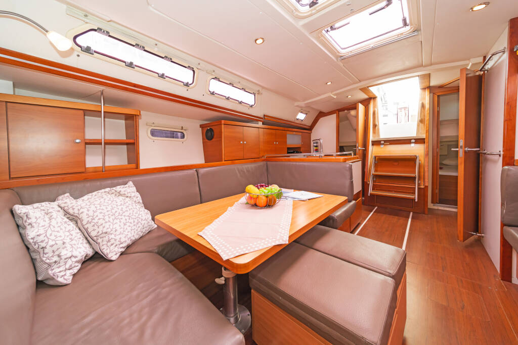 Sailing yacht Hanse 430 Tria S