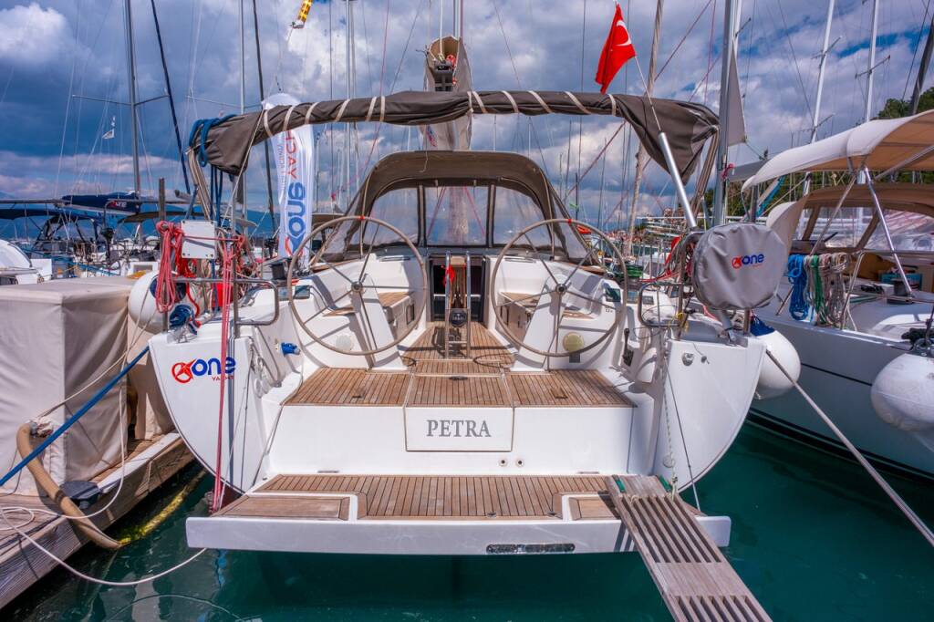 Segelyachten Hanse 445 Petra