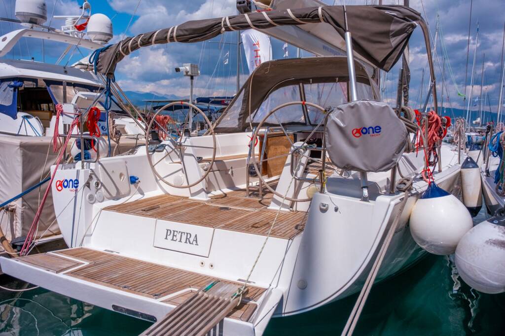 Segelyachten Hanse 445 Petra