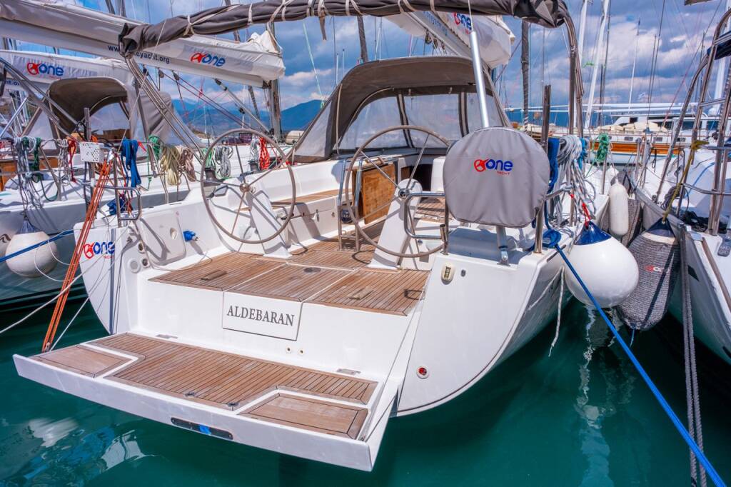 Segelyachten Hanse 445 Aldebaran