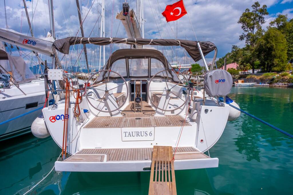 Segelyachten Hanse 445 Taurus 6