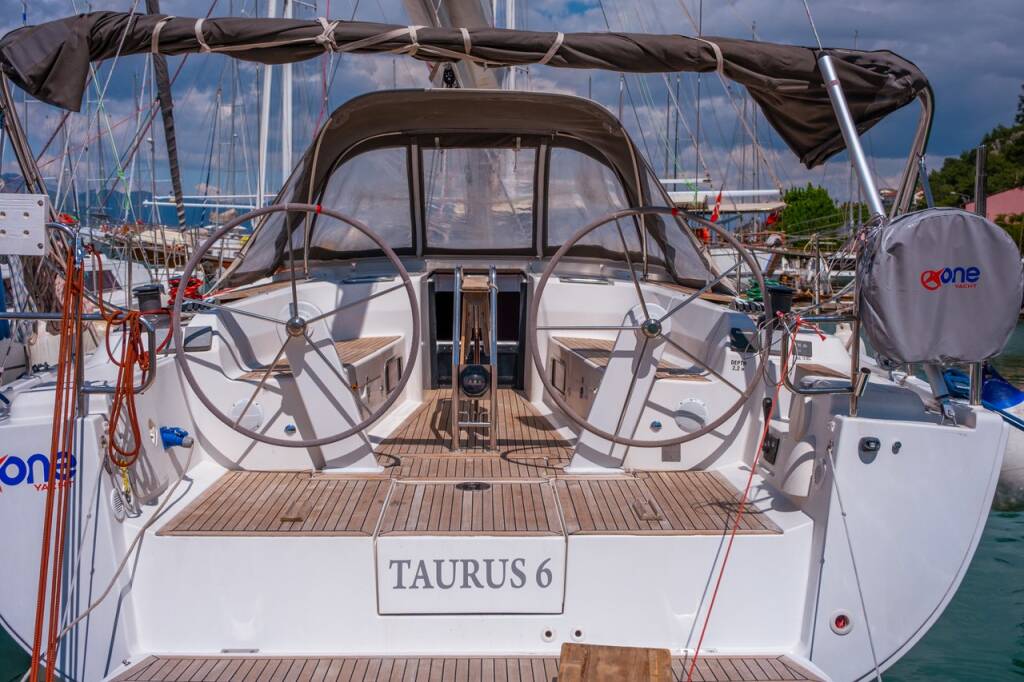 Segelyachten Hanse 445 Taurus 6