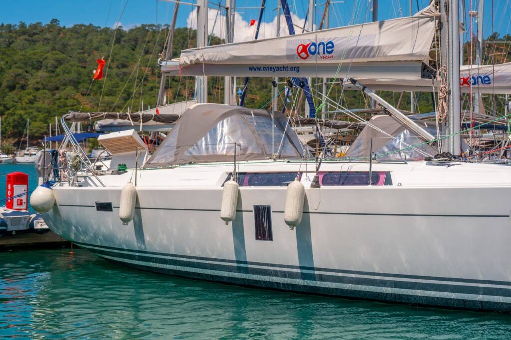 Segelyachten Hanse 445 Taurus 6
