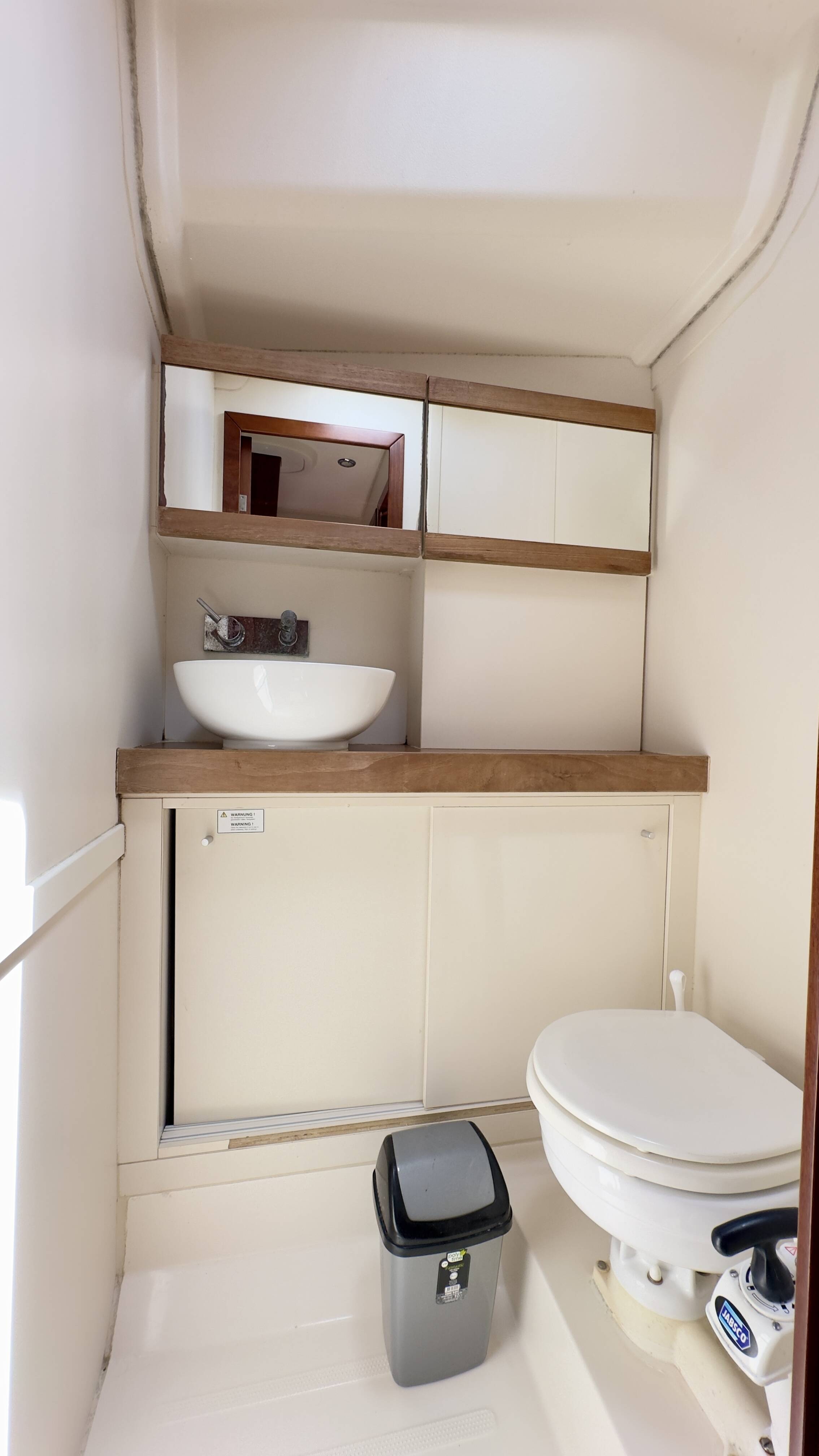 Sailing yacht Hanse 445 Draco