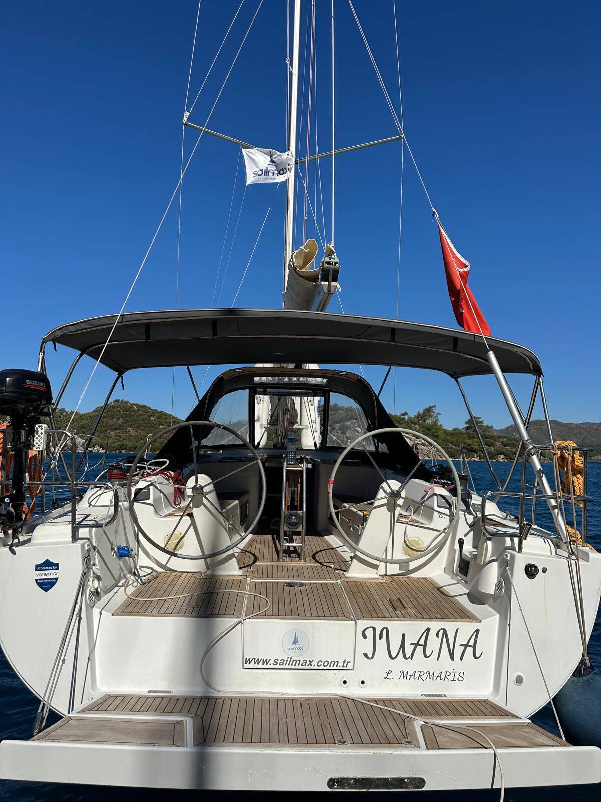 Sailing yacht Hanse 445 Juana