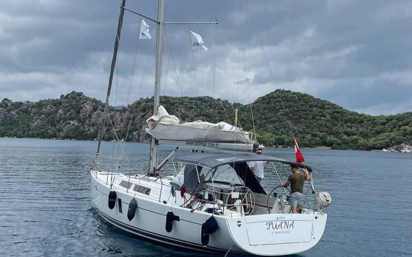 Hanse 445 Juana Marmaris Adakoy Marina