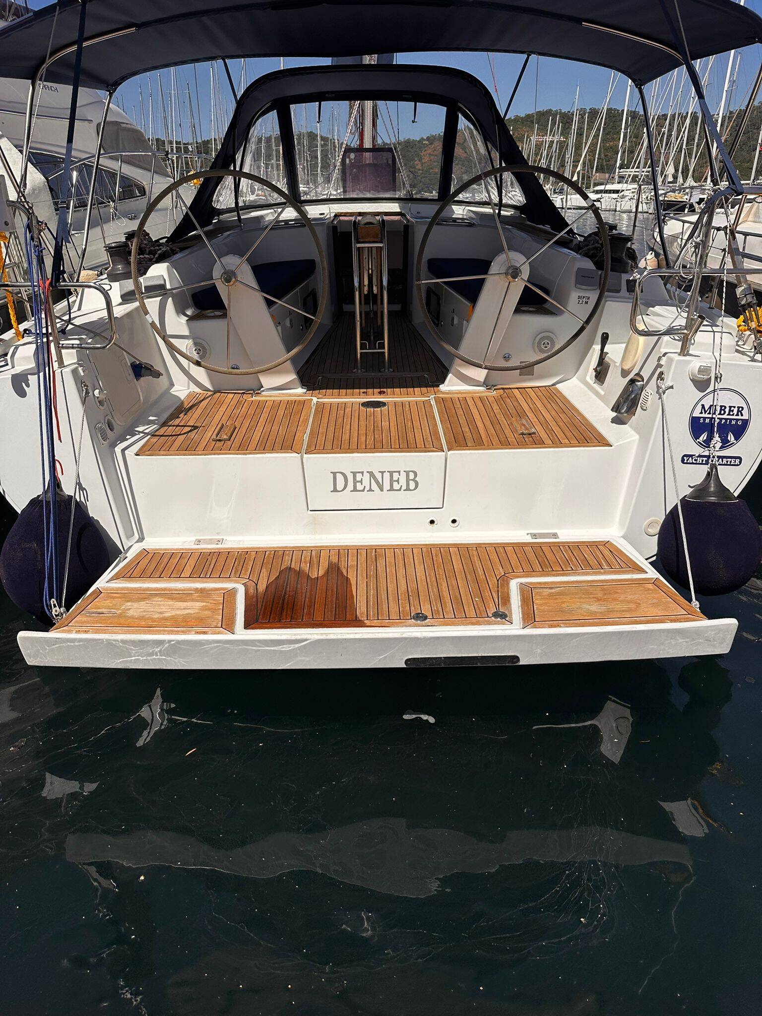 Segelyacht Hanse 445 Deneb