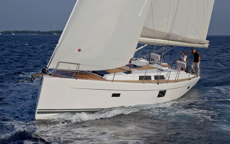 Sailing yacht Hanse 455 Audrey