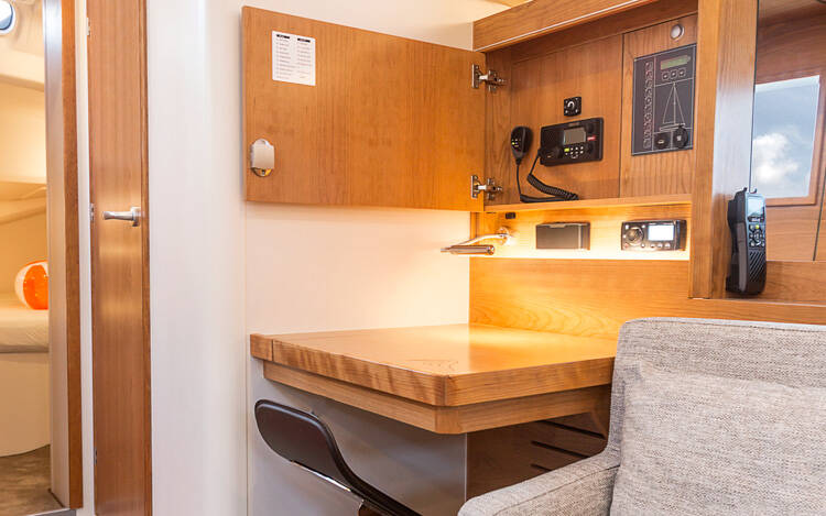 Sailing yacht Hanse 455 Audrey