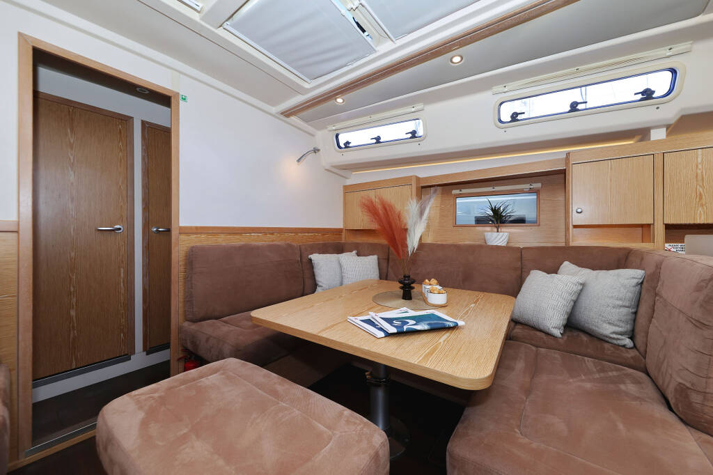 Segelyacht Hanse 455 Scarlett