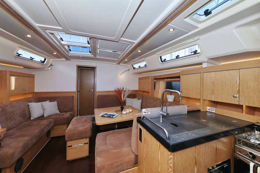 Segelyacht Hanse 455 Scarlett
