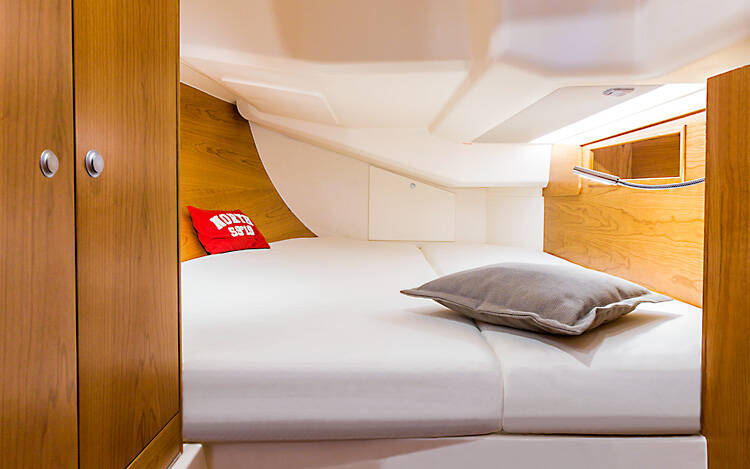 Sailing yacht Hanse 455 Marion