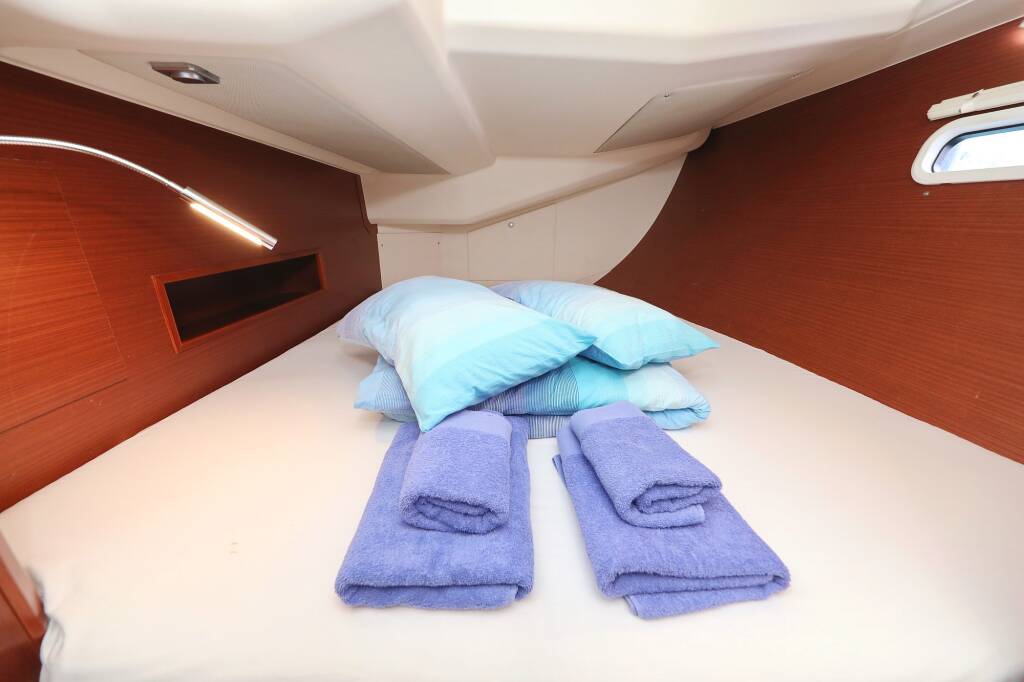 Segelyachten Hanse 455 Bare Necessities