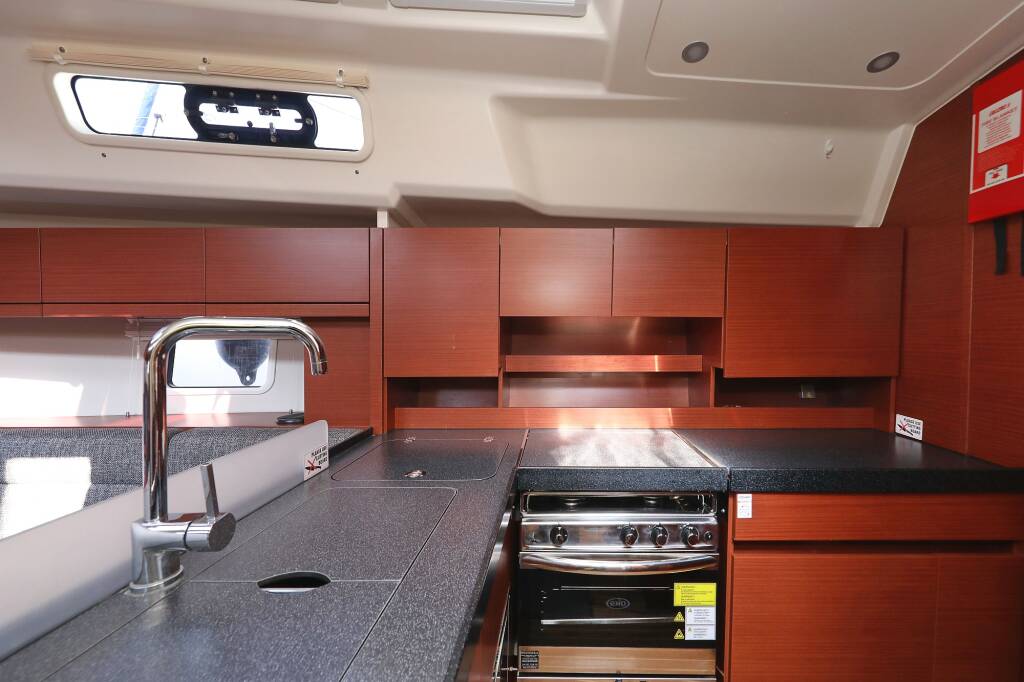 Sailing yacht Hanse 458 Amarena