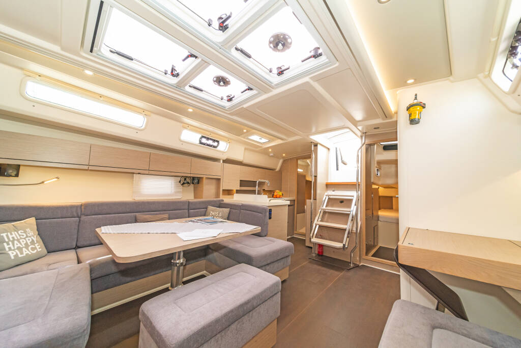 Segelyachten Hanse 458 Meraki of London