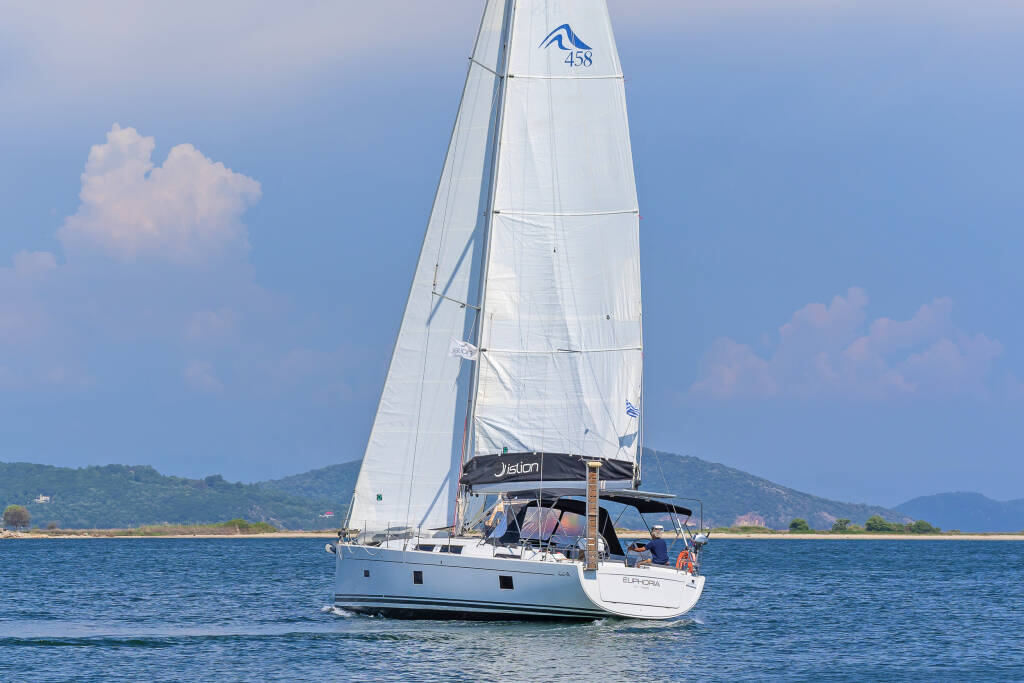 Sailing yacht Hanse 458 Euphoria