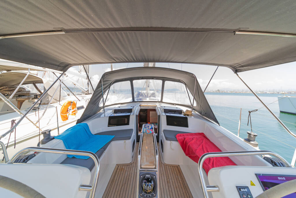 Sailing yacht Hanse 458 Euphoria