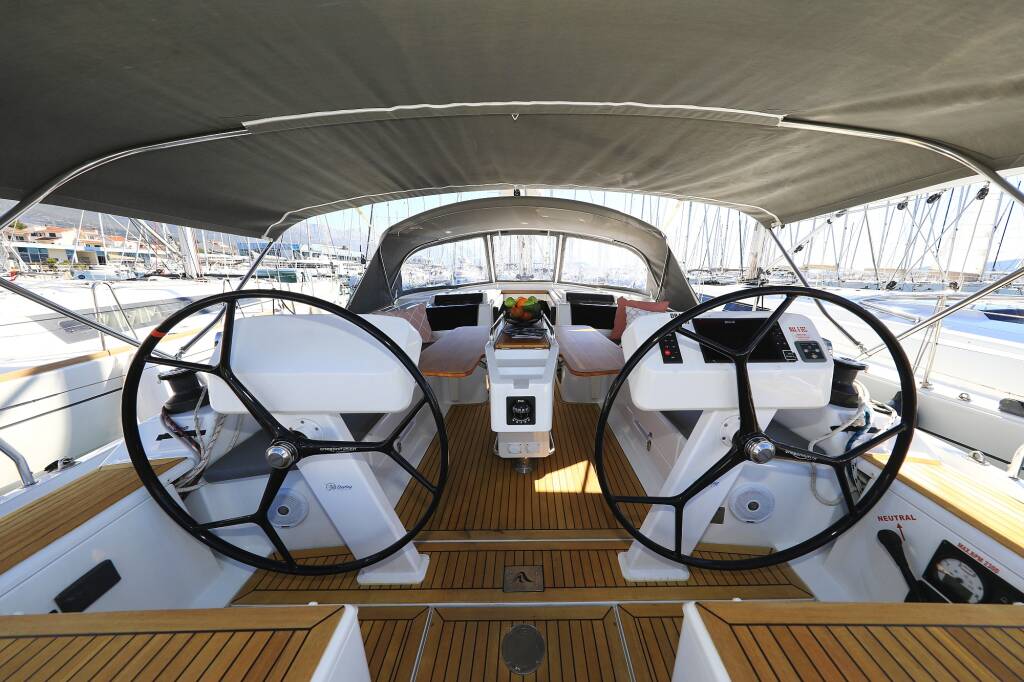 Segelyachten Hanse 458 Whatever
