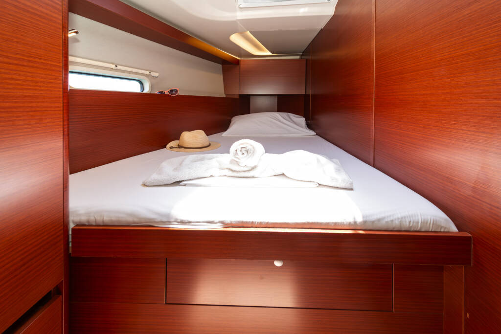 Segelyachten Hanse 458 Kiveli