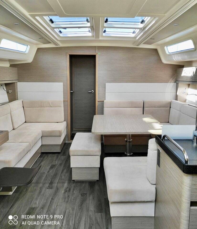 Segelyachten Hanse 458 Xristina