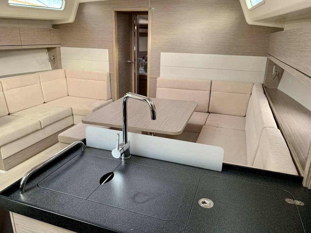 Segelyachten Hanse 458 Xristina