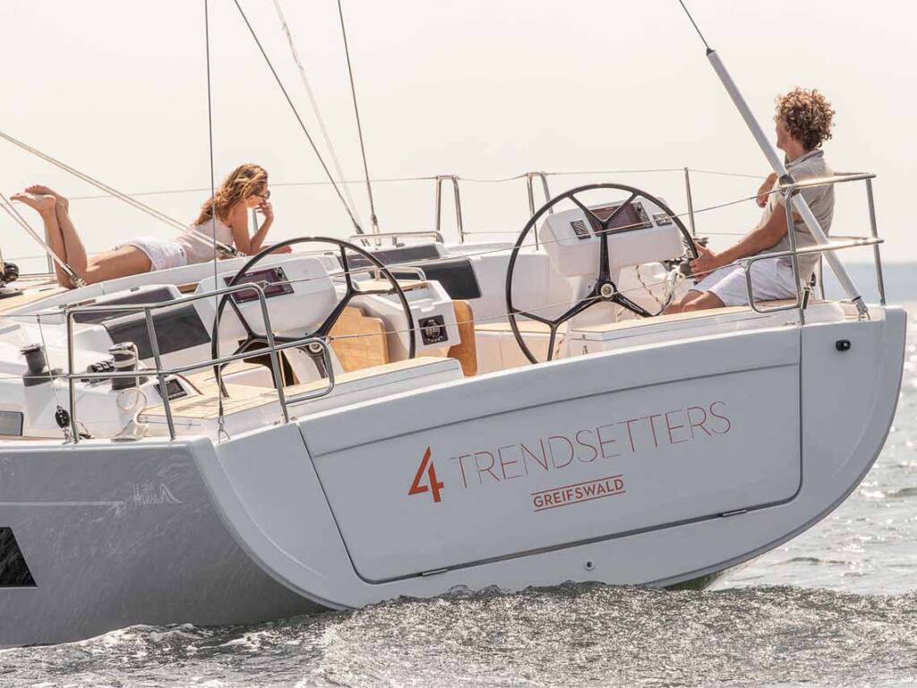 Sailing yacht Hanse 458 Apple