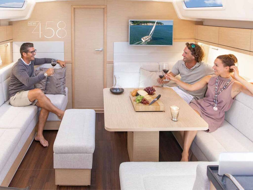 Sailing yacht Hanse 458 Apple