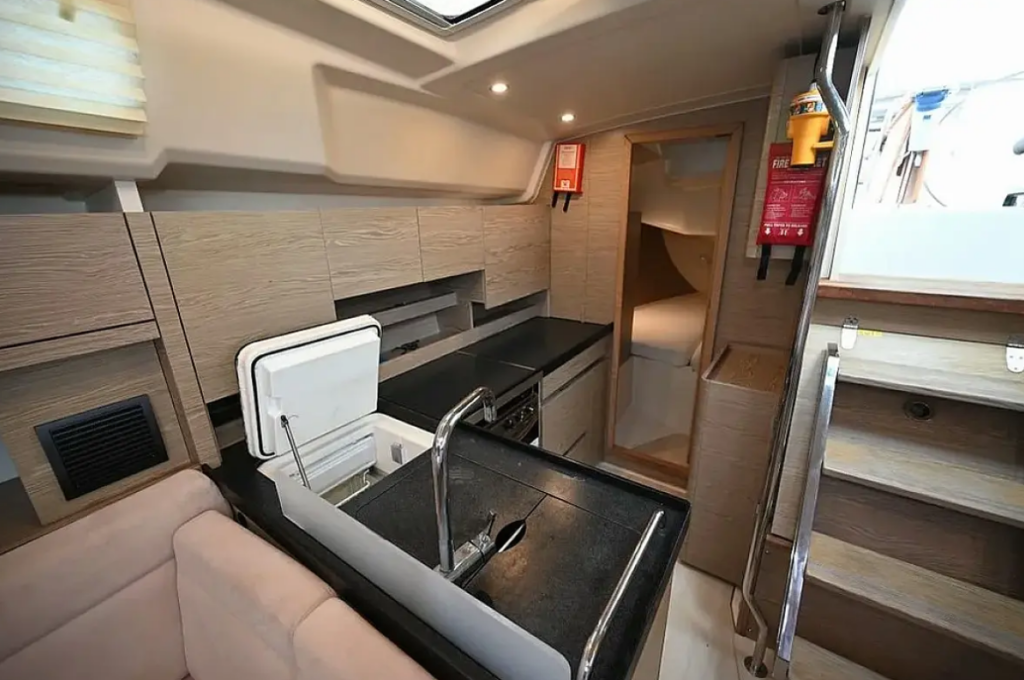 Sailing yacht Hanse 458 FoxTrot