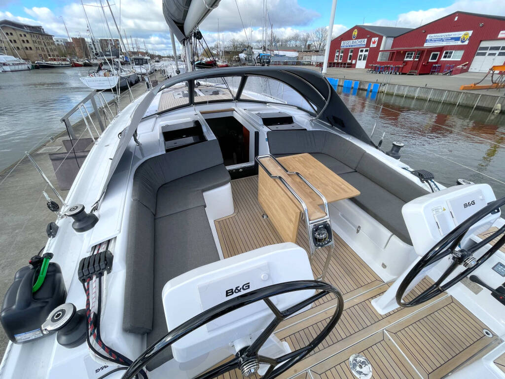 Segelyachten Hanse 458 Namaka Elua