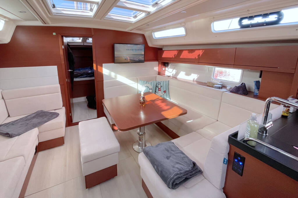 Segelyachten Hanse 458 Namaka Elua