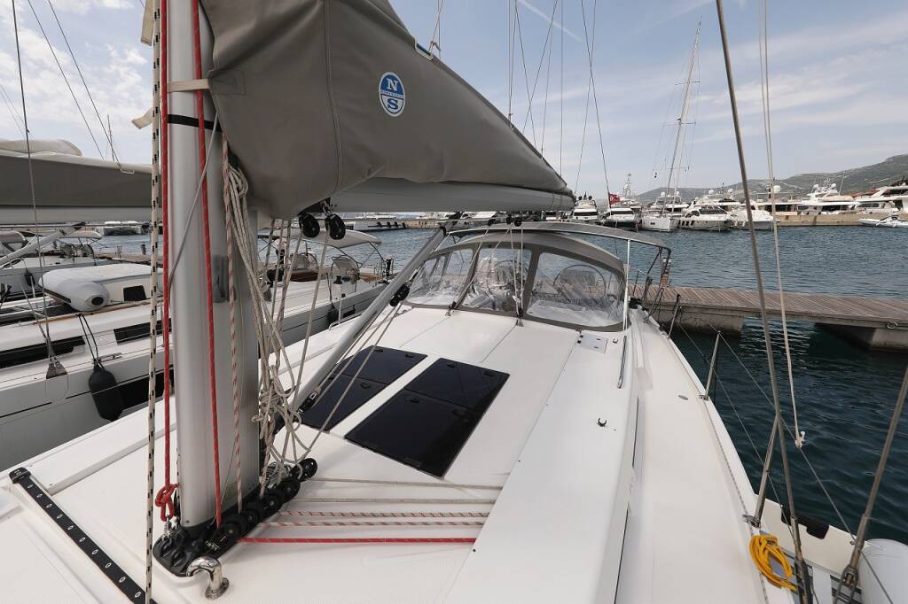 Segelyachten Hanse 458 Mika