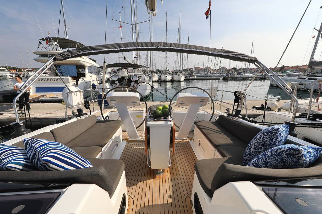 Segelyachten Hanse 458 Terna