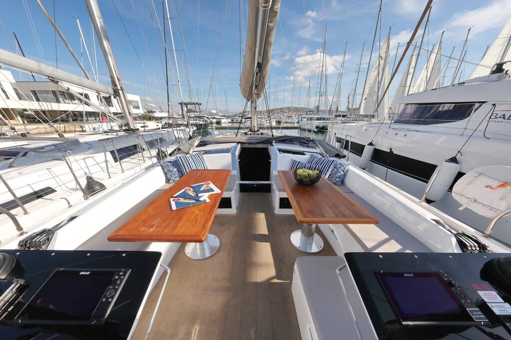 Sailing yacht Hanse 460 Chrisphi