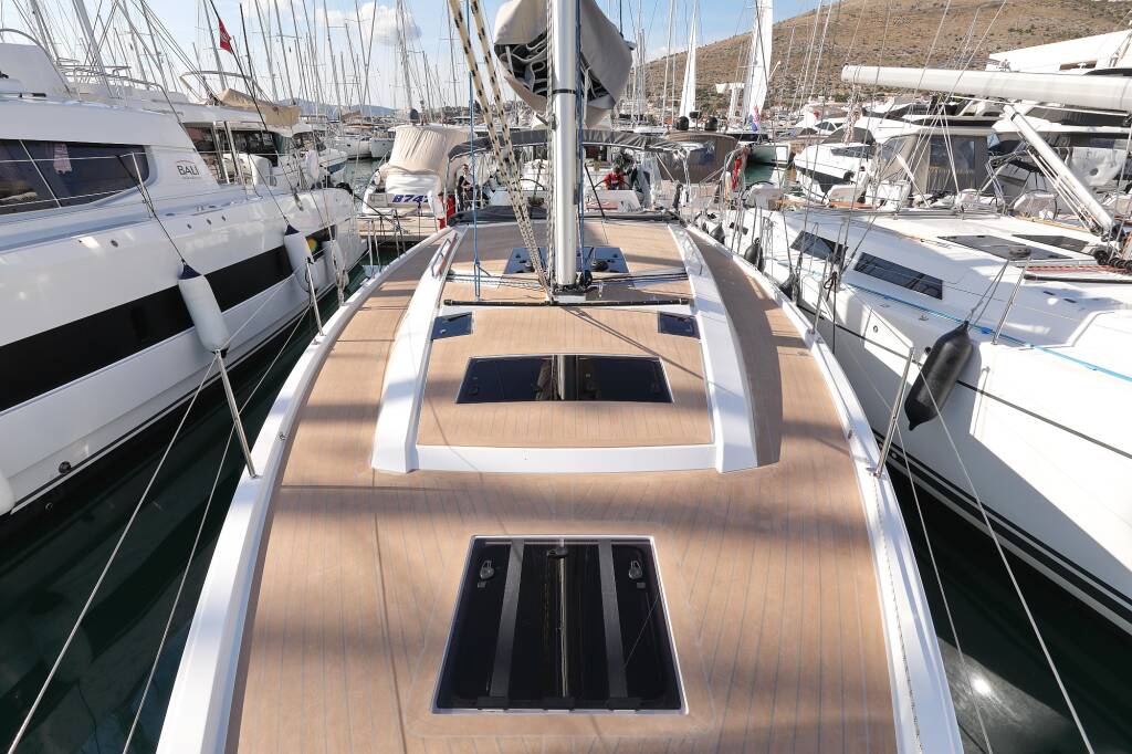 Sailing yacht Hanse 460 Chrisphi