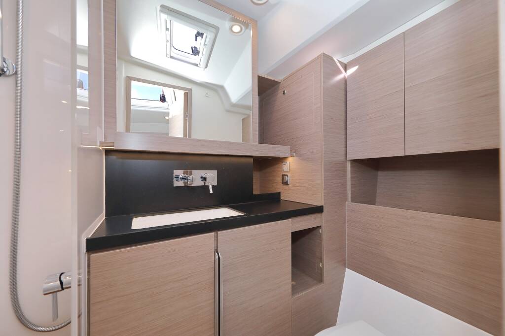 Sailing yacht Hanse 460 Chrisphi