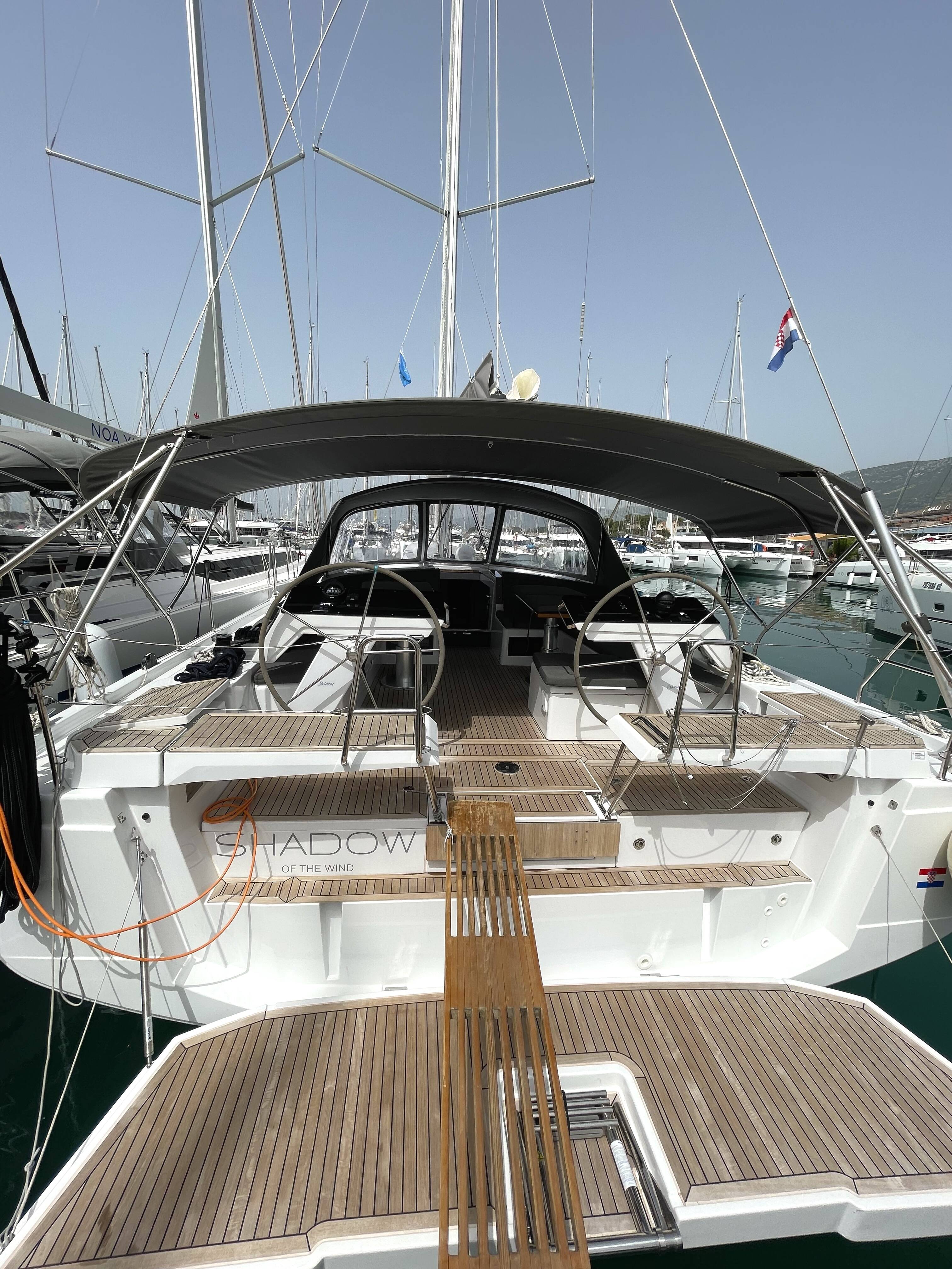 Sailing yacht Hanse 460 Shadow of the wind