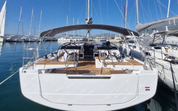 Hanse 460 FeMi Star Marina Kastela