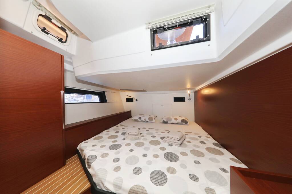 Sailing yacht Hanse 460 I'm Alone
