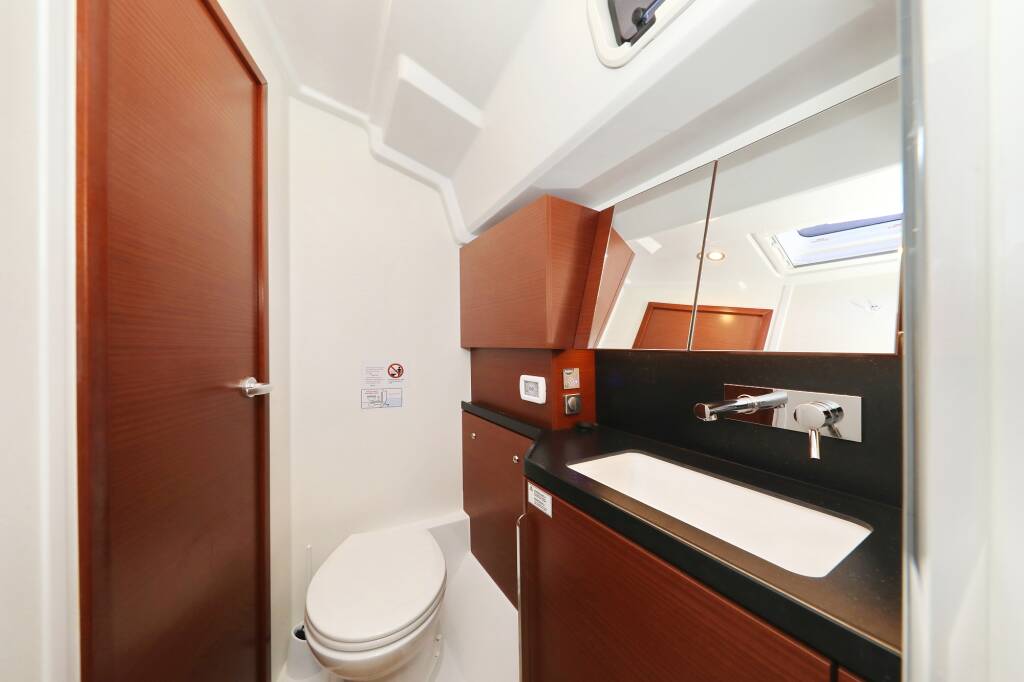 Sailing yacht Hanse 460 I'm Alone