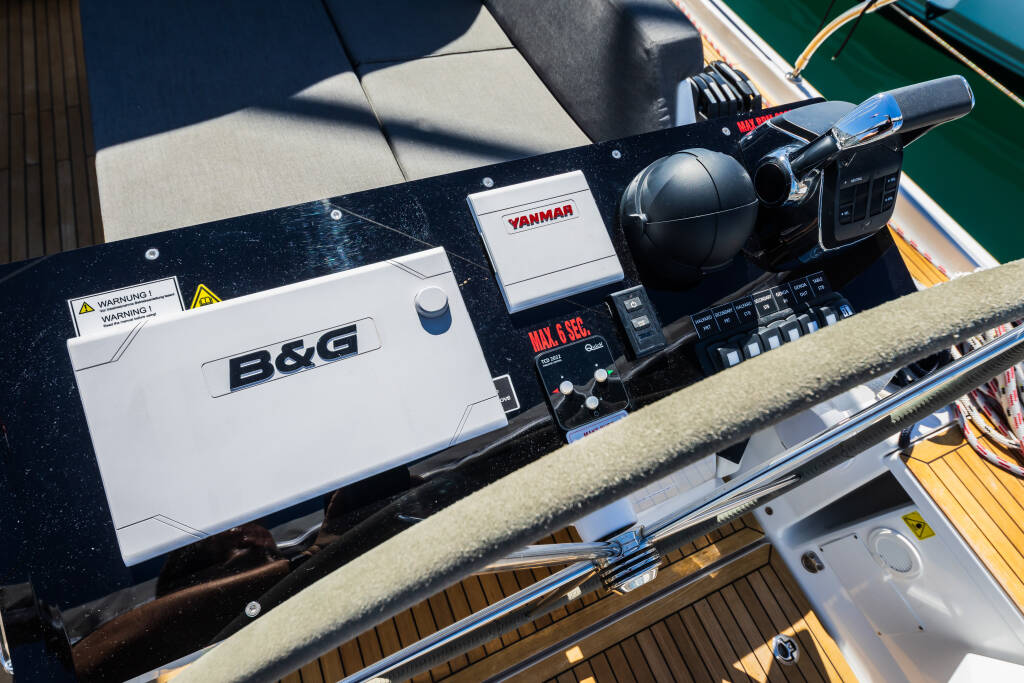 Sailing yacht Hanse 460 Pisch
