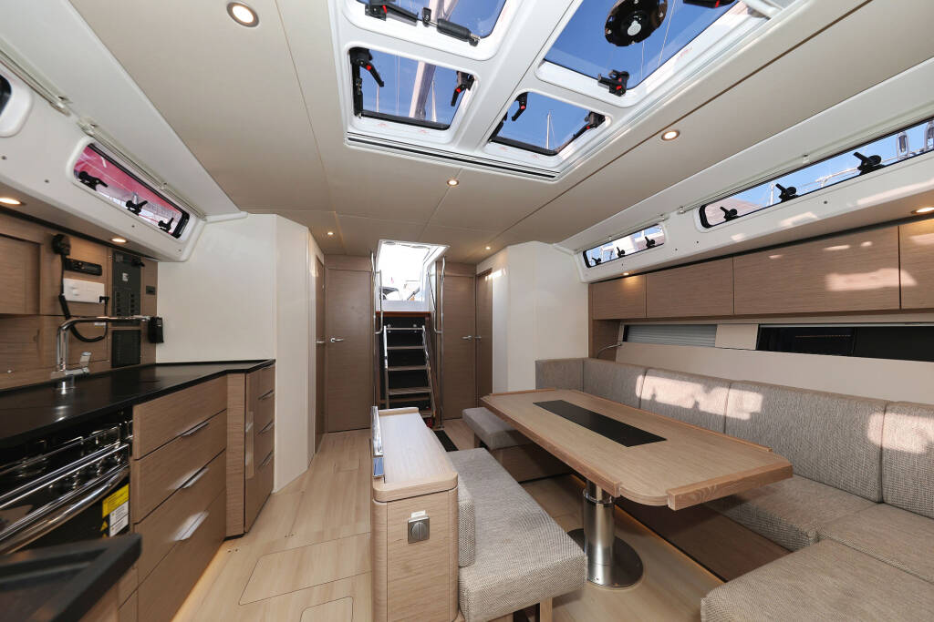 Sailing yacht Hanse 460 Infinity - OW